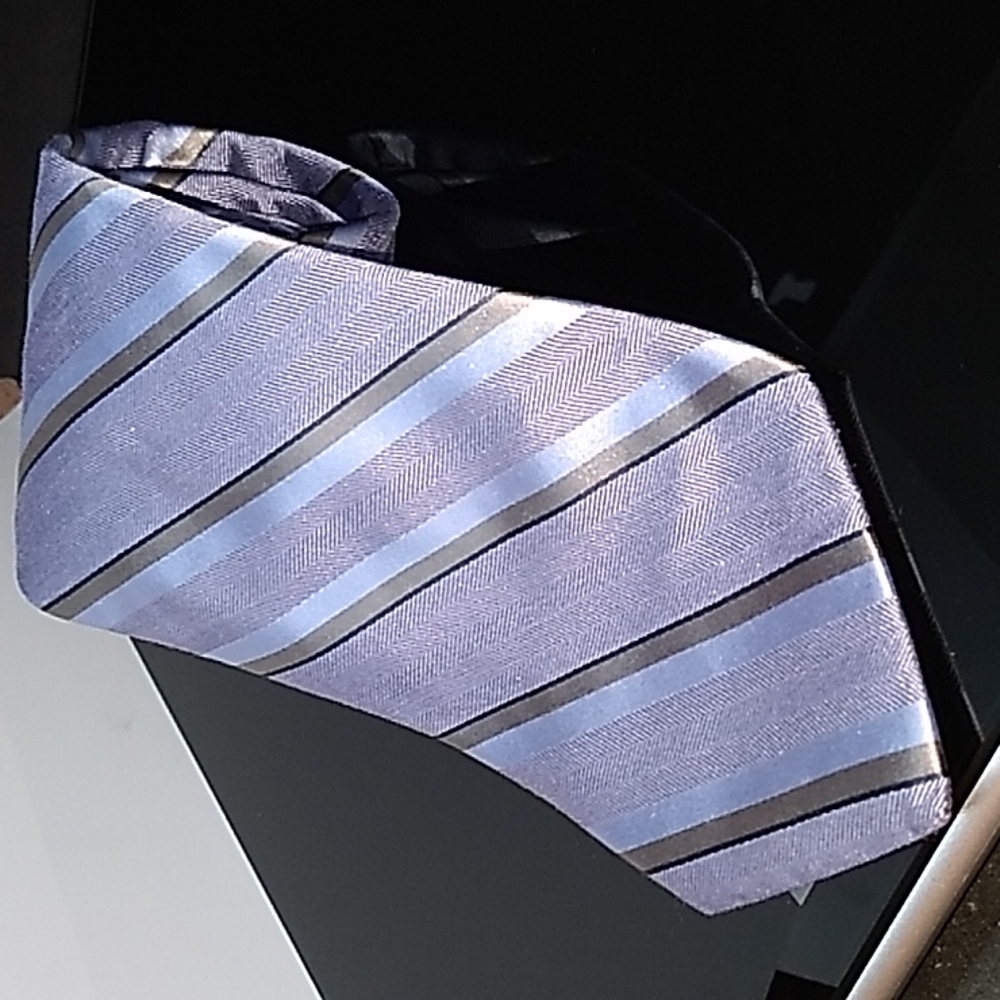 Michael kors tie